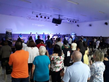 <div class='trigger trigger_error'><b>Erro na Linha: #90 ::</b> Undefined variable: page_title<br><small>/home/inazaren/public_html/site/themes/nazareno/artigo.php</small><span class='ajax_close'></span></div> - Foto 7