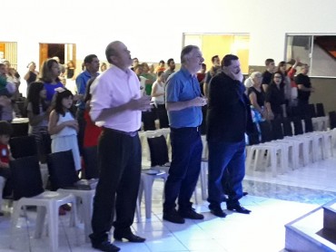 <div class='trigger trigger_error'><b>Erro na Linha: #90 ::</b> Undefined variable: page_title<br><small>/home/inazaren/public_html/site/themes/nazareno/artigo.php</small><span class='ajax_close'></span></div> - Foto 11