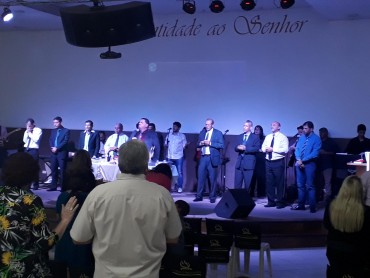 <div class='trigger trigger_error'><b>Erro na Linha: #90 ::</b> Undefined variable: page_title<br><small>/home/inazaren/public_html/site/themes/nazareno/artigo.php</small><span class='ajax_close'></span></div> - Foto 1