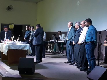 <div class='trigger trigger_error'><b>Erro na Linha: #90 ::</b> Undefined variable: page_title<br><small>/home/inazaren/public_html/site/themes/nazareno/artigo.php</small><span class='ajax_close'></span></div> - Foto 3