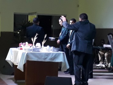 <div class='trigger trigger_error'><b>Erro na Linha: #90 ::</b> Undefined variable: page_title<br><small>/home/inazaren/public_html/site/themes/nazareno/artigo.php</small><span class='ajax_close'></span></div> - Foto 2
