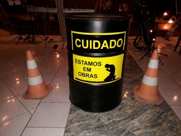 <div class='trigger trigger_error'><b>Erro na Linha: #90 ::</b> Undefined variable: page_title<br><small>/home/inazaren/public_html/site/themes/nazareno/artigo.php</small><span class='ajax_close'></span></div> - Foto 8