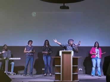 <div class='trigger trigger_error'><b>Erro na Linha: #90 ::</b> Undefined variable: page_title<br><small>/home/inazaren/public_html/site/themes/nazareno/artigo.php</small><span class='ajax_close'></span></div> - Foto 8