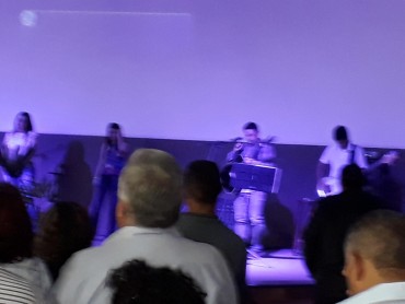 <div class='trigger trigger_error'><b>Erro na Linha: #90 ::</b> Undefined variable: page_title<br><small>/home/inazaren/public_html/site/themes/nazareno/artigo.php</small><span class='ajax_close'></span></div> - Foto 12