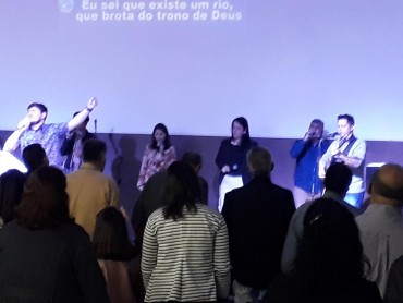 <div class='trigger trigger_error'><b>Erro na Linha: #90 ::</b> Undefined variable: page_title<br><small>/home/inazaren/public_html/site/themes/nazareno/artigo.php</small><span class='ajax_close'></span></div> - Foto 22