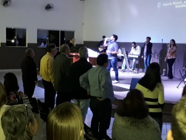 <div class='trigger trigger_error'><b>Erro na Linha: #90 ::</b> Undefined variable: page_title<br><small>/home/inazaren/public_html/site/themes/nazareno/artigo.php</small><span class='ajax_close'></span></div> - Foto 32