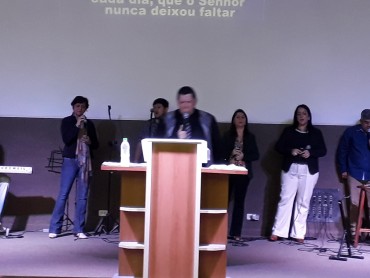 <div class='trigger trigger_error'><b>Erro na Linha: #90 ::</b> Undefined variable: page_title<br><small>/home/inazaren/public_html/site/themes/nazareno/artigo.php</small><span class='ajax_close'></span></div> - Foto 11