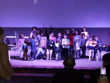 <div class='trigger trigger_error'><b>Erro na Linha: #90 ::</b> Undefined variable: page_title<br><small>/home/inazaren/public_html/site/themes/nazareno/artigo.php</small><span class='ajax_close'></span></div> - Foto 7