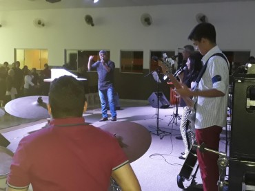 <div class='trigger trigger_error'><b>Erro na Linha: #90 ::</b> Undefined variable: page_title<br><small>/home/inazaren/public_html/site/themes/nazareno/artigo.php</small><span class='ajax_close'></span></div> - Foto 17