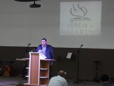 <div class='trigger trigger_error'><b>Erro na Linha: #90 ::</b> Undefined variable: page_title<br><small>/home/inazaren/public_html/site/themes/nazareno/artigo.php</small><span class='ajax_close'></span></div> - Foto 7