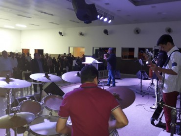 <div class='trigger trigger_error'><b>Erro na Linha: #90 ::</b> Undefined variable: page_title<br><small>/home/inazaren/public_html/site/themes/nazareno/artigo.php</small><span class='ajax_close'></span></div> - Foto 18