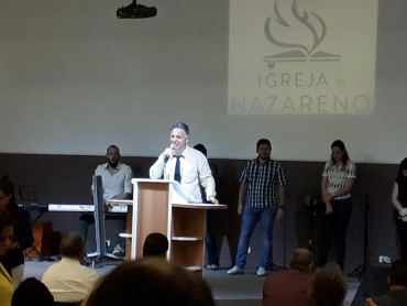 <div class='trigger trigger_error'><b>Erro na Linha: #90 ::</b> Undefined variable: page_title<br><small>/home/inazaren/public_html/site/themes/nazareno/artigo.php</small><span class='ajax_close'></span></div> - Foto 13