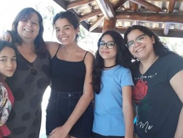 <div class='trigger trigger_error'><b>Erro na Linha: #90 ::</b> Undefined variable: page_title<br><small>/home/inazaren/public_html/site/themes/nazareno/artigo.php</small><span class='ajax_close'></span></div> - Foto 11