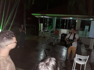 <div class='trigger trigger_error'><b>Erro na Linha: #90 ::</b> Undefined variable: page_title<br><small>/home/inazaren/public_html/site/themes/nazareno/artigo.php</small><span class='ajax_close'></span></div> - Foto 28