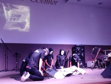<div class='trigger trigger_error'><b>Erro na Linha: #90 ::</b> Undefined variable: page_title<br><small>/home/inazaren/public_html/site/themes/nazareno/artigo.php</small><span class='ajax_close'></span></div> - Foto 10