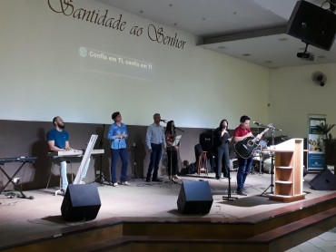<div class='trigger trigger_error'><b>Erro na Linha: #90 ::</b> Undefined variable: page_title<br><small>/home/inazaren/public_html/site/themes/nazareno/artigo.php</small><span class='ajax_close'></span></div> - Foto 27