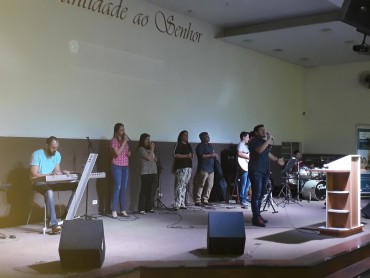 <div class='trigger trigger_error'><b>Erro na Linha: #90 ::</b> Undefined variable: page_title<br><small>/home/inazaren/public_html/site/themes/nazareno/artigo.php</small><span class='ajax_close'></span></div> - Foto 18