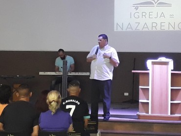 <div class='trigger trigger_error'><b>Erro na Linha: #90 ::</b> Undefined variable: page_title<br><small>/home/inazaren/public_html/site/themes/nazareno/artigo.php</small><span class='ajax_close'></span></div> - Foto 8