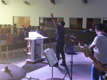 <div class='trigger trigger_error'><b>Erro na Linha: #90 ::</b> Undefined variable: page_title<br><small>/home/inazaren/public_html/site/themes/nazareno/artigo.php</small><span class='ajax_close'></span></div> - Foto 21