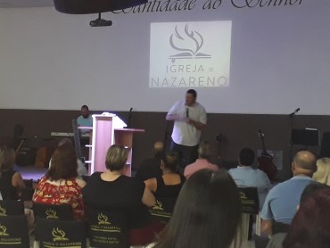<div class='trigger trigger_error'><b>Erro na Linha: #90 ::</b> Undefined variable: page_title<br><small>/home/inazaren/public_html/site/themes/nazareno/artigo.php</small><span class='ajax_close'></span></div> - Foto 11