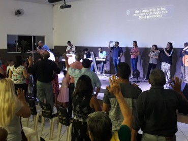 <div class='trigger trigger_error'><b>Erro na Linha: #90 ::</b> Undefined variable: page_title<br><small>/home/inazaren/public_html/site/themes/nazareno/artigo.php</small><span class='ajax_close'></span></div> - Foto 2