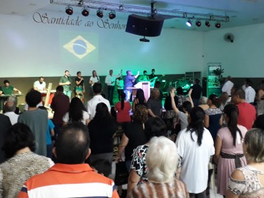 <div class='trigger trigger_error'><b>Erro na Linha: #90 ::</b> Undefined variable: page_title<br><small>/home/inazaren/public_html/site/themes/nazareno/artigo.php</small><span class='ajax_close'></span></div> - Foto 20