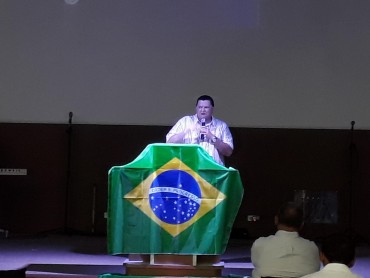 <div class='trigger trigger_error'><b>Erro na Linha: #90 ::</b> Undefined variable: page_title<br><small>/home/inazaren/public_html/site/themes/nazareno/artigo.php</small><span class='ajax_close'></span></div> - Foto 11