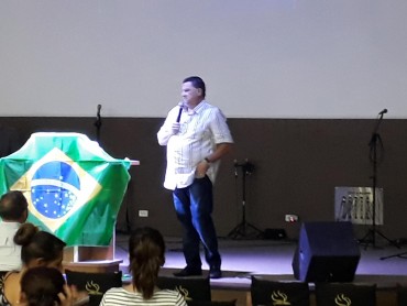 <div class='trigger trigger_error'><b>Erro na Linha: #90 ::</b> Undefined variable: page_title<br><small>/home/inazaren/public_html/site/themes/nazareno/artigo.php</small><span class='ajax_close'></span></div> - Foto 14