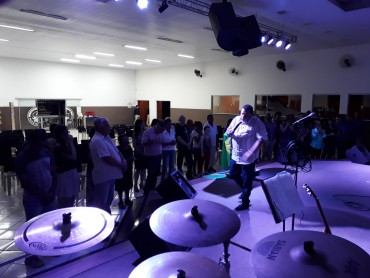 <div class='trigger trigger_error'><b>Erro na Linha: #90 ::</b> Undefined variable: page_title<br><small>/home/inazaren/public_html/site/themes/nazareno/artigo.php</small><span class='ajax_close'></span></div> - Foto 7