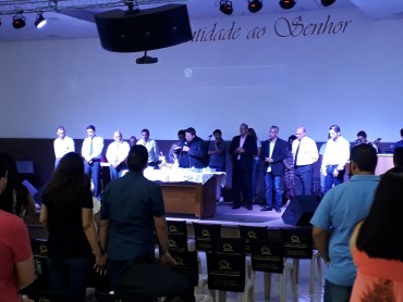 <div class='trigger trigger_error'><b>Erro na Linha: #90 ::</b> Undefined variable: page_title<br><small>/home/inazaren/public_html/site/themes/nazareno/artigo.php</small><span class='ajax_close'></span></div> - Foto 6