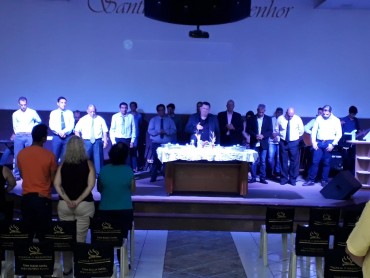 <div class='trigger trigger_error'><b>Erro na Linha: #90 ::</b> Undefined variable: page_title<br><small>/home/inazaren/public_html/site/themes/nazareno/artigo.php</small><span class='ajax_close'></span></div> - Foto 4
