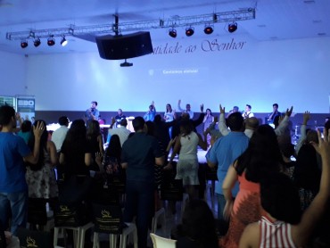 <div class='trigger trigger_error'><b>Erro na Linha: #90 ::</b> Undefined variable: page_title<br><small>/home/inazaren/public_html/site/themes/nazareno/artigo.php</small><span class='ajax_close'></span></div> - Foto 17