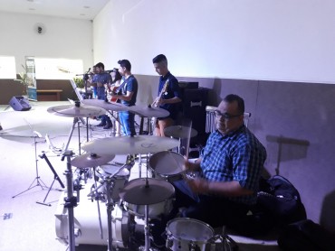 <div class='trigger trigger_error'><b>Erro na Linha: #90 ::</b> Undefined variable: page_title<br><small>/home/inazaren/public_html/site/themes/nazareno/artigo.php</small><span class='ajax_close'></span></div> - Foto 25