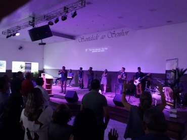 <div class='trigger trigger_error'><b>Erro na Linha: #90 ::</b> Undefined variable: page_title<br><small>/home/inazaren/public_html/site/themes/nazareno/artigo.php</small><span class='ajax_close'></span></div> - Foto 16
