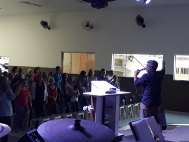 <div class='trigger trigger_error'><b>Erro na Linha: #90 ::</b> Undefined variable: page_title<br><small>/home/inazaren/public_html/site/themes/nazareno/artigo.php</small><span class='ajax_close'></span></div> - Foto 23
