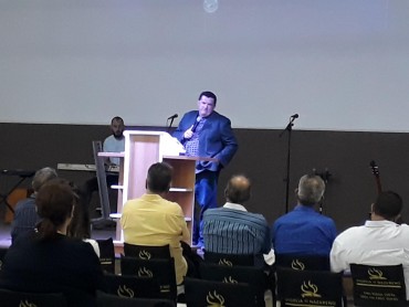 <div class='trigger trigger_error'><b>Erro na Linha: #90 ::</b> Undefined variable: page_title<br><small>/home/inazaren/public_html/site/themes/nazareno/artigo.php</small><span class='ajax_close'></span></div> - Foto 7