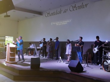 <div class='trigger trigger_error'><b>Erro na Linha: #90 ::</b> Undefined variable: page_title<br><small>/home/inazaren/public_html/site/themes/nazareno/artigo.php</small><span class='ajax_close'></span></div> - Foto 27