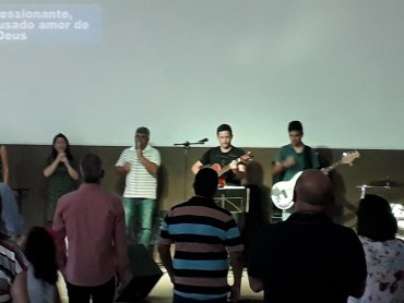 <div class='trigger trigger_error'><b>Erro na Linha: #90 ::</b> Undefined variable: page_title<br><small>/home/inazaren/public_html/site/themes/nazareno/artigo.php</small><span class='ajax_close'></span></div> - Foto 54