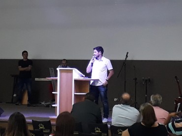 <div class='trigger trigger_error'><b>Erro na Linha: #90 ::</b> Undefined variable: page_title<br><small>/home/inazaren/public_html/site/themes/nazareno/artigo.php</small><span class='ajax_close'></span></div> - Foto 10
