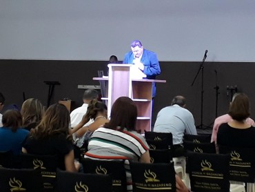 <div class='trigger trigger_error'><b>Erro na Linha: #90 ::</b> Undefined variable: page_title<br><small>/home/inazaren/public_html/site/themes/nazareno/artigo.php</small><span class='ajax_close'></span></div> - Foto 33
