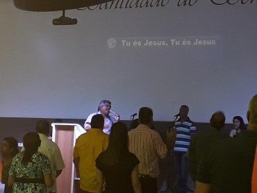 <div class='trigger trigger_error'><b>Erro na Linha: #90 ::</b> Undefined variable: page_title<br><small>/home/inazaren/public_html/site/themes/nazareno/artigo.php</small><span class='ajax_close'></span></div> - Foto 13
